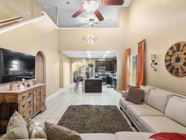 427 Heatherton Hill Drive, Rosenberg, TX 77469