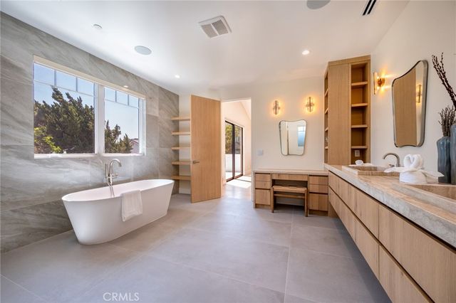 4906 Gaviota, Encino, CA 91436