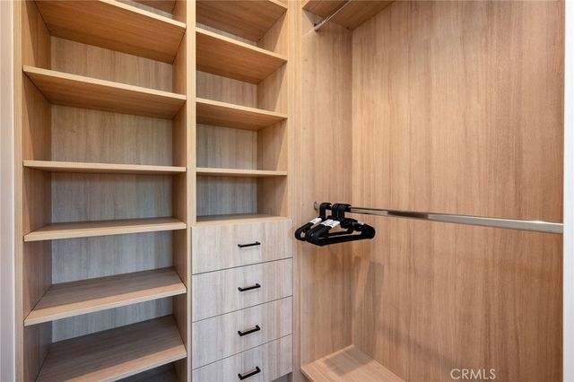 4906 Gaviota, Encino, CA 91436