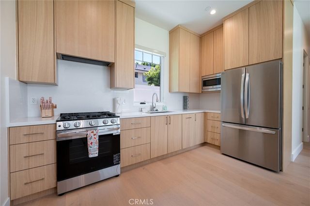 4906 Gaviota, Encino, CA 91436