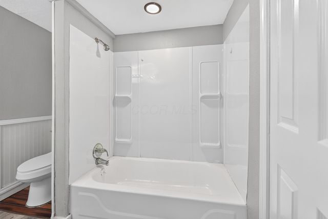 1678 Dewberry Road, Columbus, OH 43207