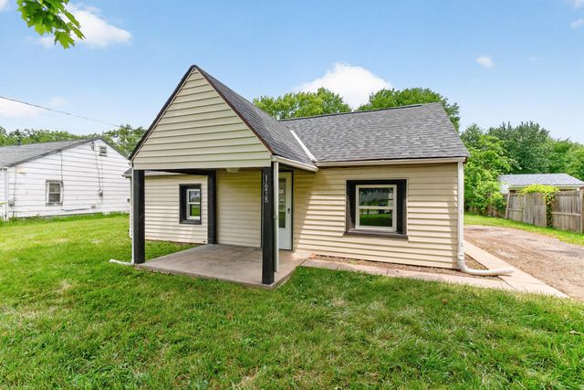 1678 Dewberry Road, Columbus, OH 43207