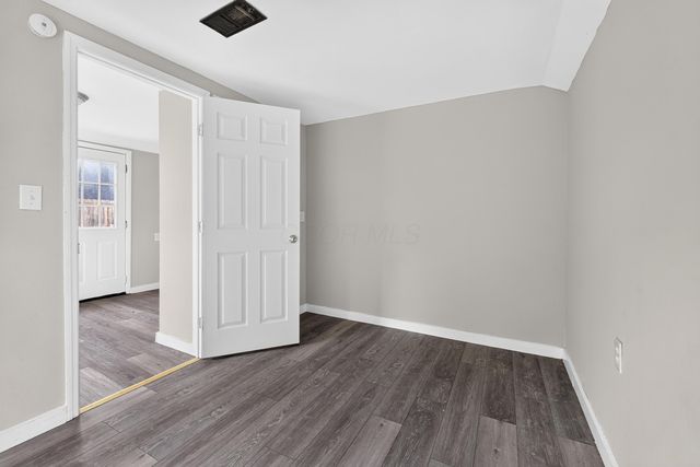 1678 Dewberry Road, Columbus, OH 43207