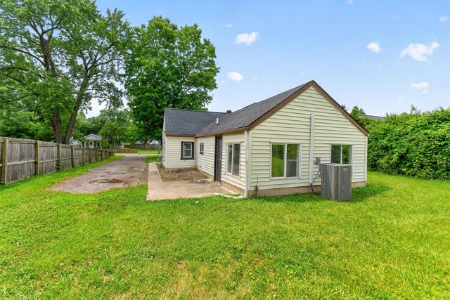 1678 Dewberry Road, Columbus, OH 43207