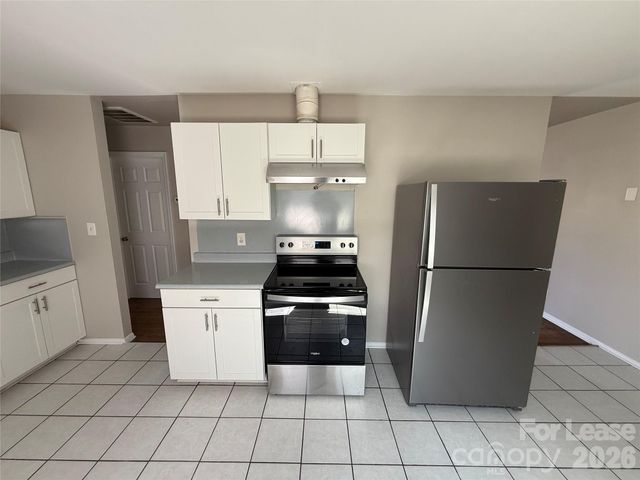 2544 Abelwood Road, Charlotte, NC 28216