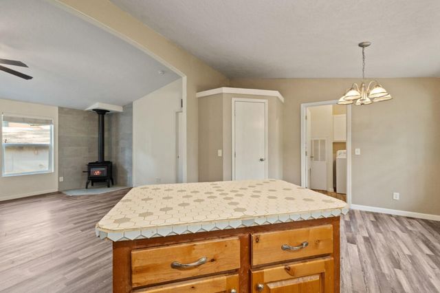 19307 Ferretti Road, Groveland, CA 95321