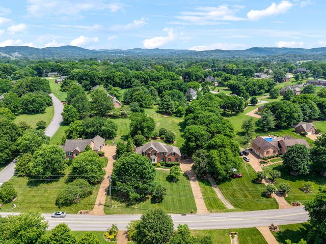 1524 Gordon Petty Dr, Brentwood, TN 37027