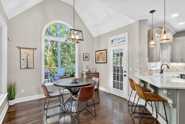 310 Creekside Drive, Alpharetta, GA 30022