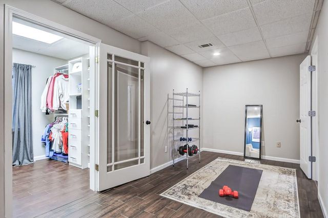 310 Creekside Drive, Alpharetta, GA 30022