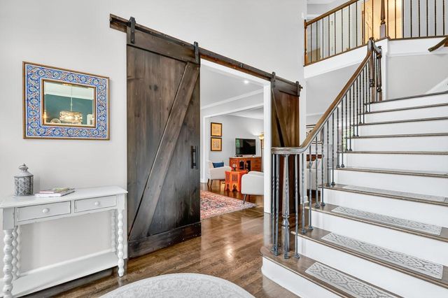 310 Creekside Drive, Alpharetta, GA 30022