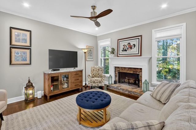 310 Creekside Drive, Alpharetta, GA 30022