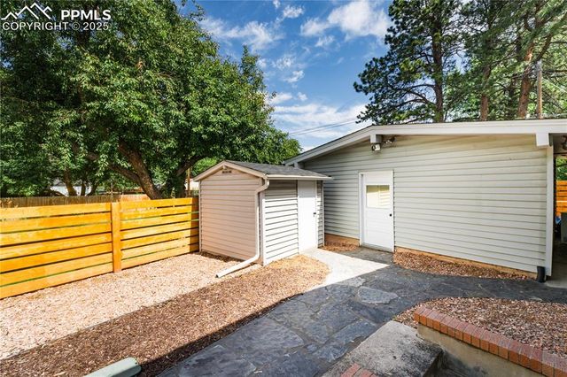 2502 Templeton Gap Road, Colorado Springs, CO 80907