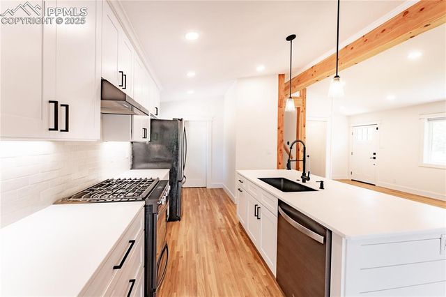 2502 Templeton Gap Road, Colorado Springs, CO 80907