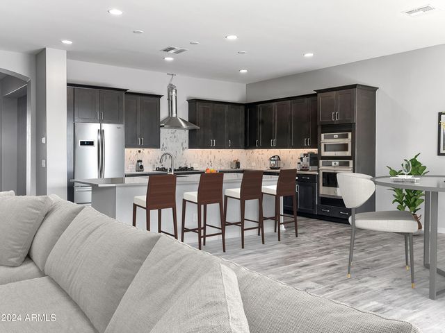 15911 W MONTANA DE ORO Drive, Surprise, AZ 85387