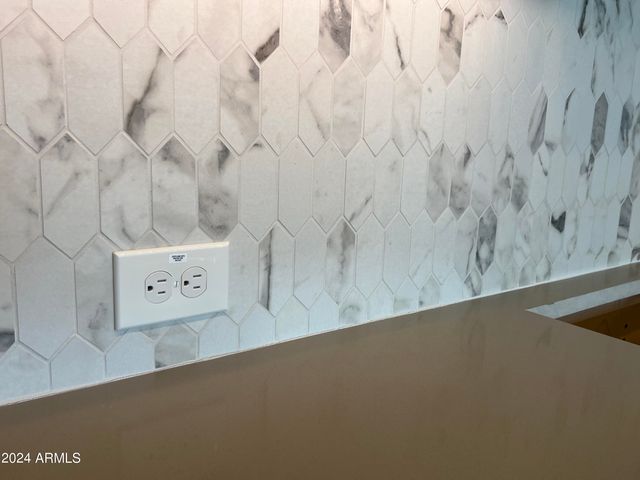 15911 W MONTANA DE ORO Drive, Surprise, AZ 85387