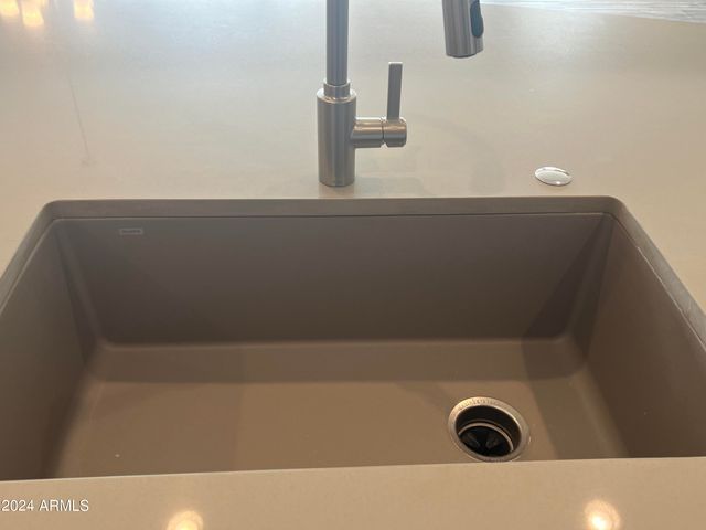 15911 W MONTANA DE ORO Drive, Surprise, AZ 85387