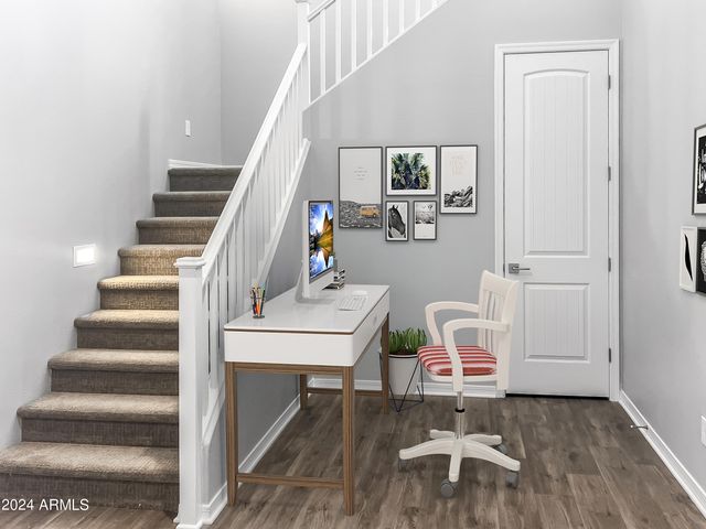 15911 W MONTANA DE ORO Drive, Surprise, AZ 85387