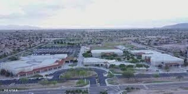 15911 W MONTANA DE ORO Drive, Surprise, AZ 85387