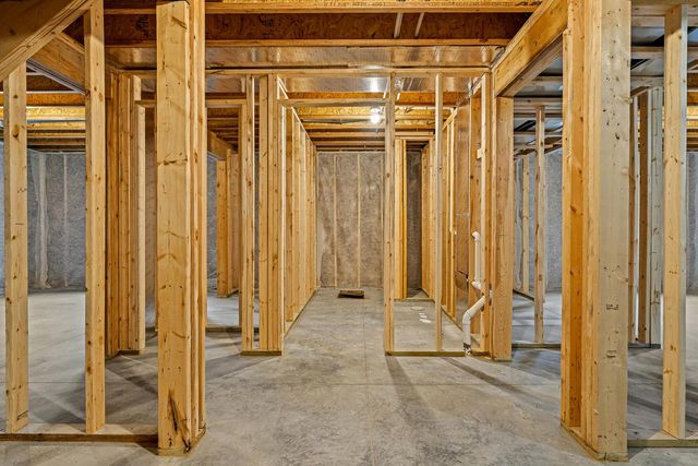 1050 Crockett DRIVE, Holmen, WI 54636