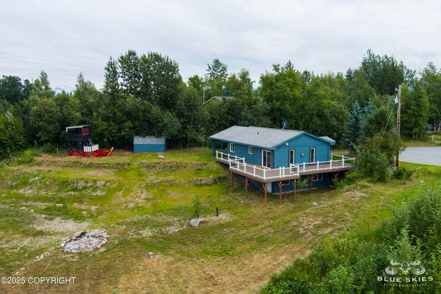 581 N Robin Circle, Wasilla, AK 99654