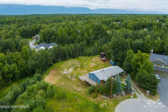 581 N Robin Circle, Wasilla, AK 99654