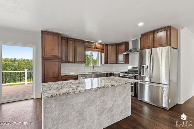 581 N Robin Circle, Wasilla, AK 99654