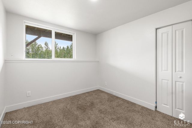 581 N Robin Circle, Wasilla, AK 99654