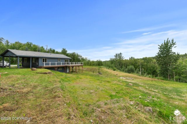 581 N Robin Circle, Wasilla, AK 99654