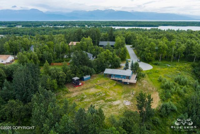 581 N Robin Circle, Wasilla, AK 99654