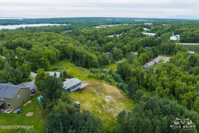 581 N Robin Circle, Wasilla, AK 99654