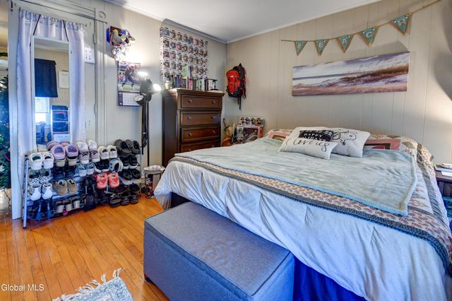 21 Willow Street, Gloversville, NY 12078