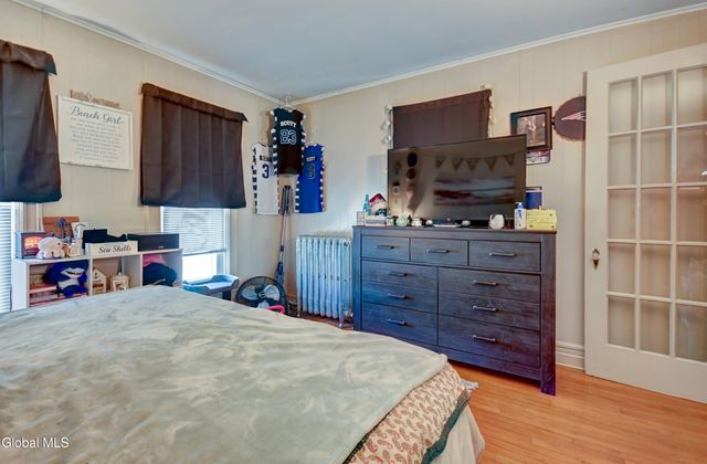 21 Willow Street, Gloversville, NY 12078