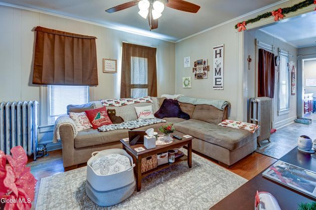 21 Willow Street, Gloversville, NY 12078