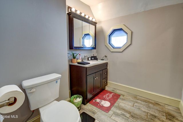 21 Willow Street, Gloversville, NY 12078