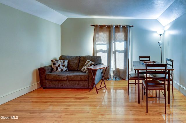 21 Willow Street, Gloversville, NY 12078