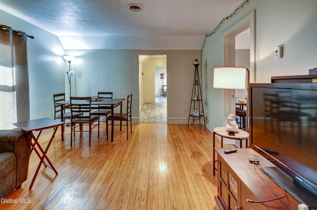 21 Willow Street, Gloversville, NY 12078