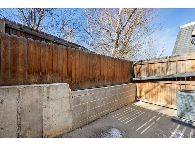 5819 S Pearl St, Centennial, CO 80121