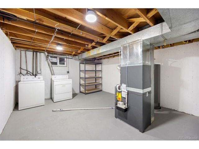 5819 S Pearl St, Centennial, CO 80121