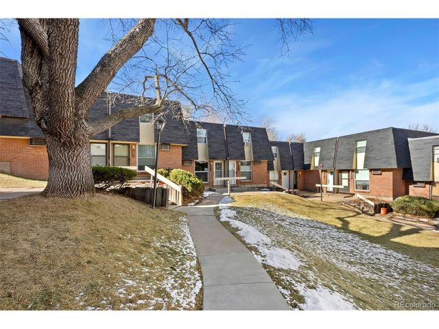 5819 S Pearl St, Centennial, CO 80121