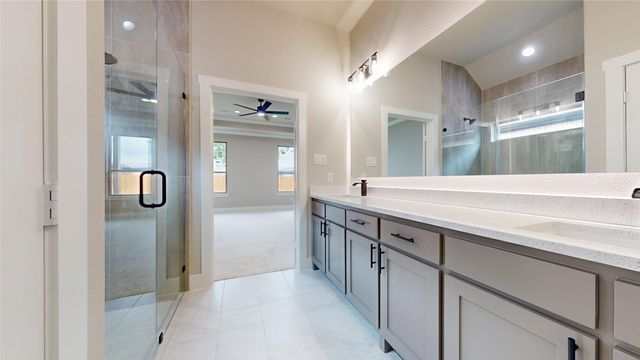 2337 SE 4th Street, Grand Prairie, TX 75051