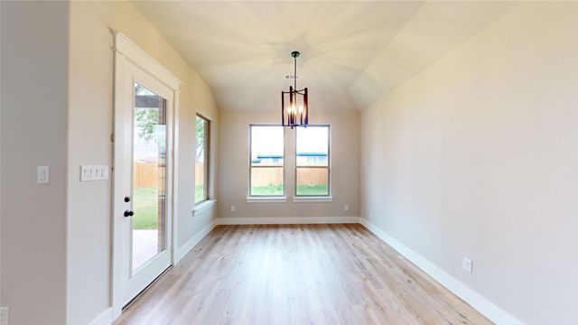 2337 SE 4th Street, Grand Prairie, TX 75051