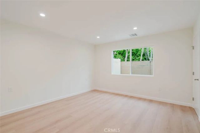 9628 Keokuk Avenue, Chatsworth, CA 91311