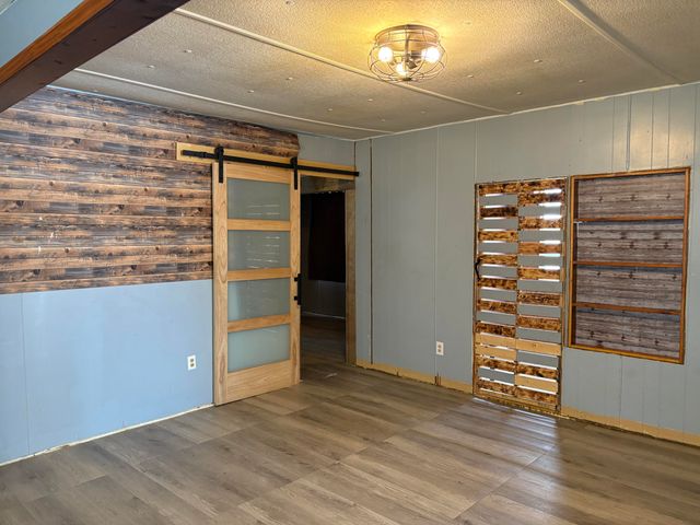 25380 S 646 Road, Grove, OK 74344