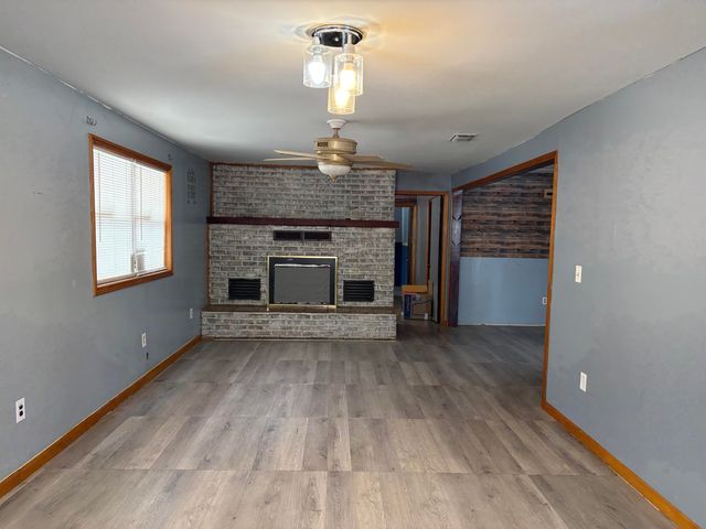 25380 S 646 Road, Grove, OK 74344