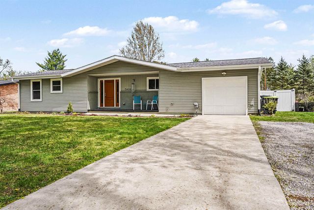 5806 Highland Drive, Midland, MI 48640