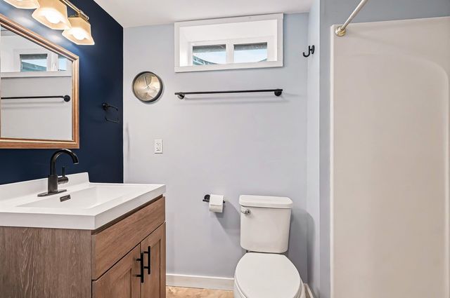 5806 Highland Drive, Midland, MI 48640