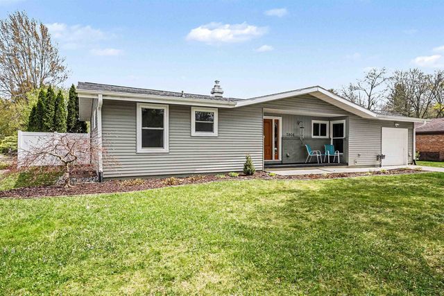 5806 Highland Drive, Midland, MI 48640