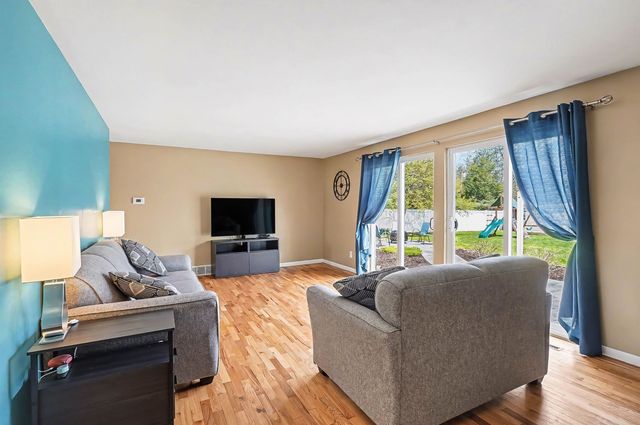 5806 Highland Drive, Midland, MI 48640