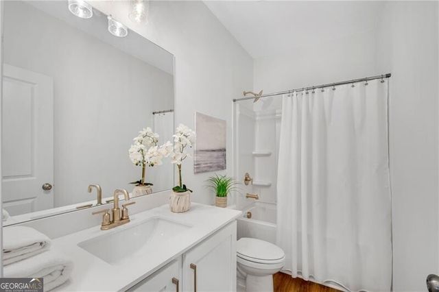 2733 Hallwood Lane, Suwanee, GA 30024