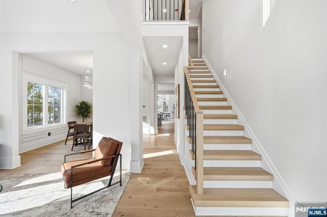 8 Montgomery Road, Livingston, NJ 07039